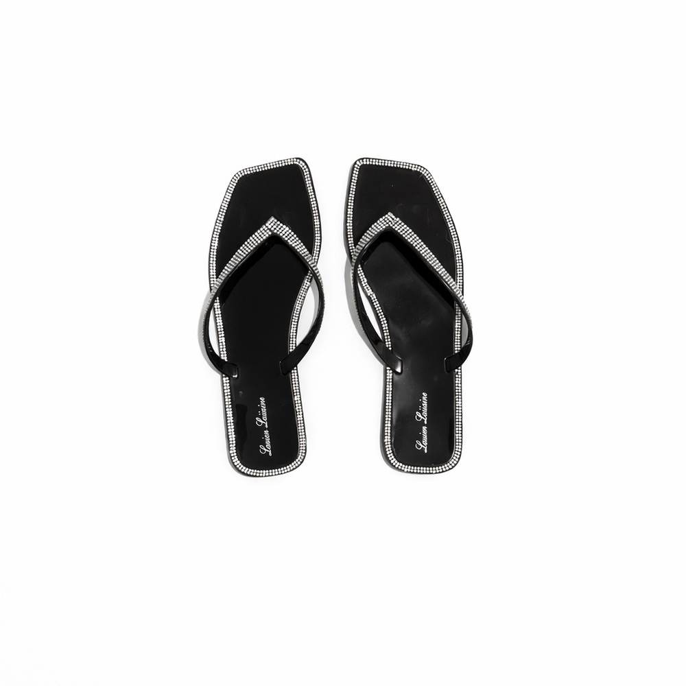 Lauren Lorraine Tampa Crystal Embellished Sandals in black. Size 9.5